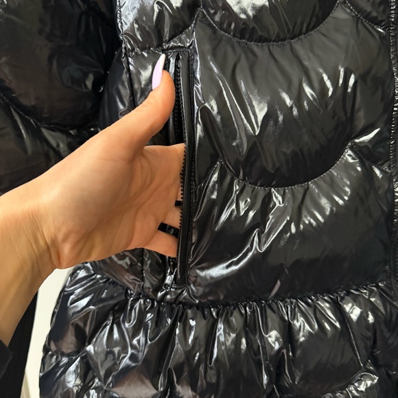 NEW WITH TAGS RED VALENTINO DOWN JACKET LOGO NERO - Picture 9 of 10